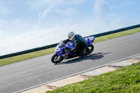 anglesey-no-limits-trackday;anglesey-photographs;anglesey-trackday-photographs;enduro-digital-images;event-digital-images;eventdigitalimages;no-limits-trackdays;peter-wileman-photography;racing-digital-images;trac-mon;trackday-digital-images;trackday-photos;ty-croes